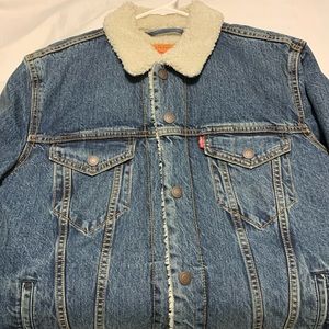 Levi’s Jean Jacket with Sherpa Collar